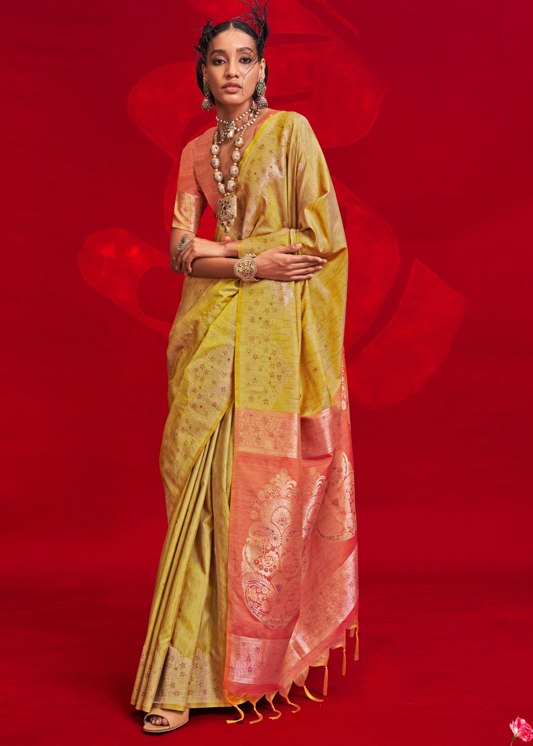 Yellow Tussar Silk Handloom Weaving Saree with Contrast Ikkat Pallu