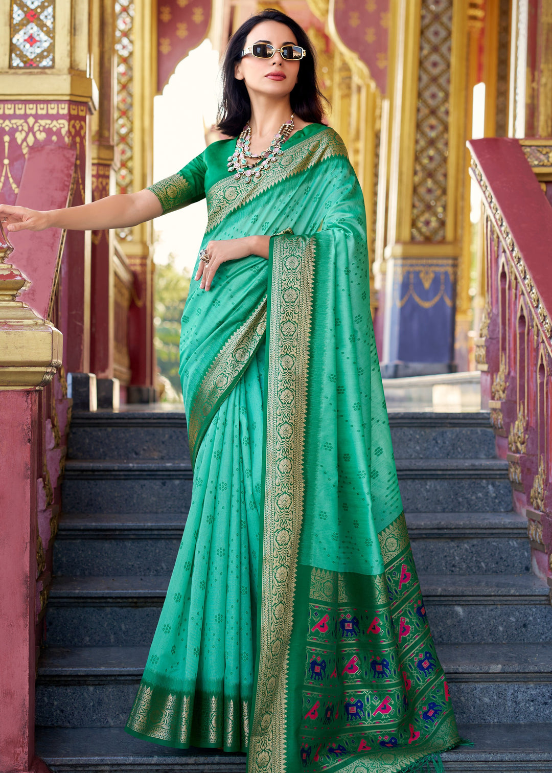 Emerald Green Tusser Handloom Silk Saree With Zari Weaving Border & Patola Weaved Pallu