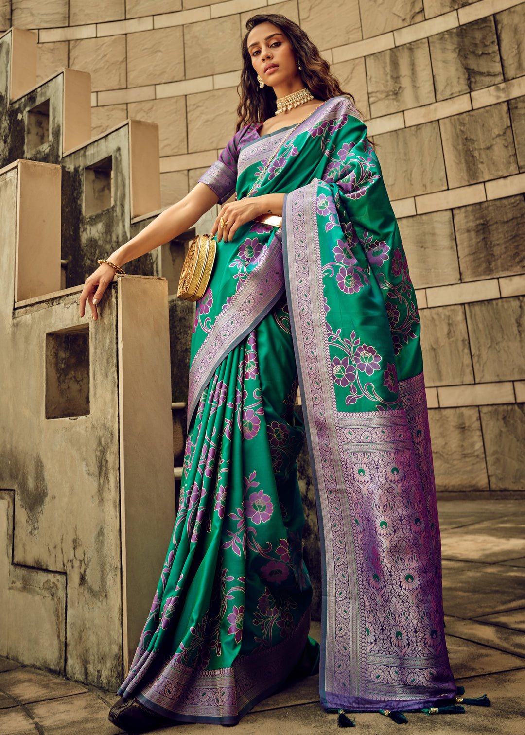 Green Handloom Weaving Satin Saree