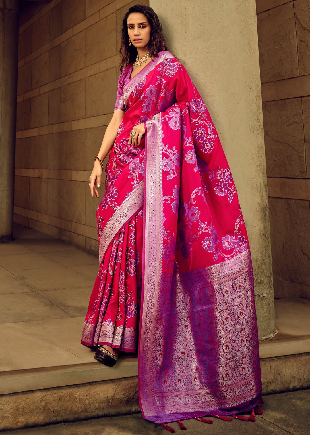 Meganta Handloom Weaving Satin Saree