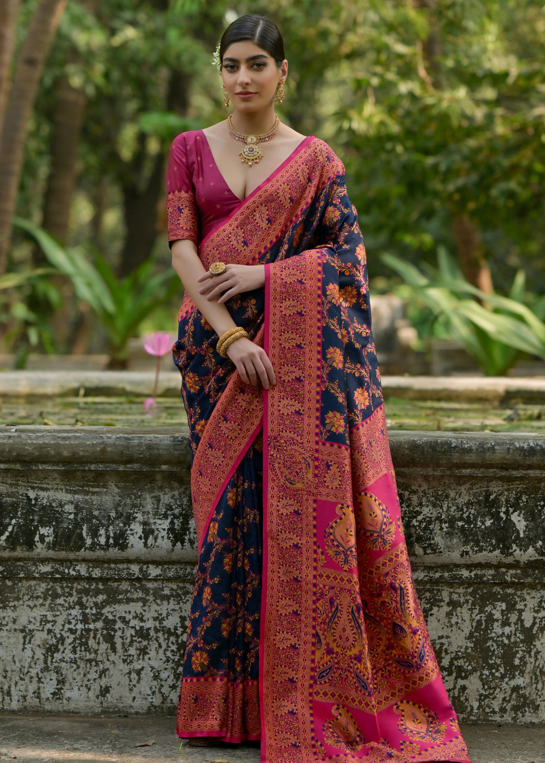 Navy Blue Thread Woven Pashmina Silk Saree With Heavy Thread Woven Pallu