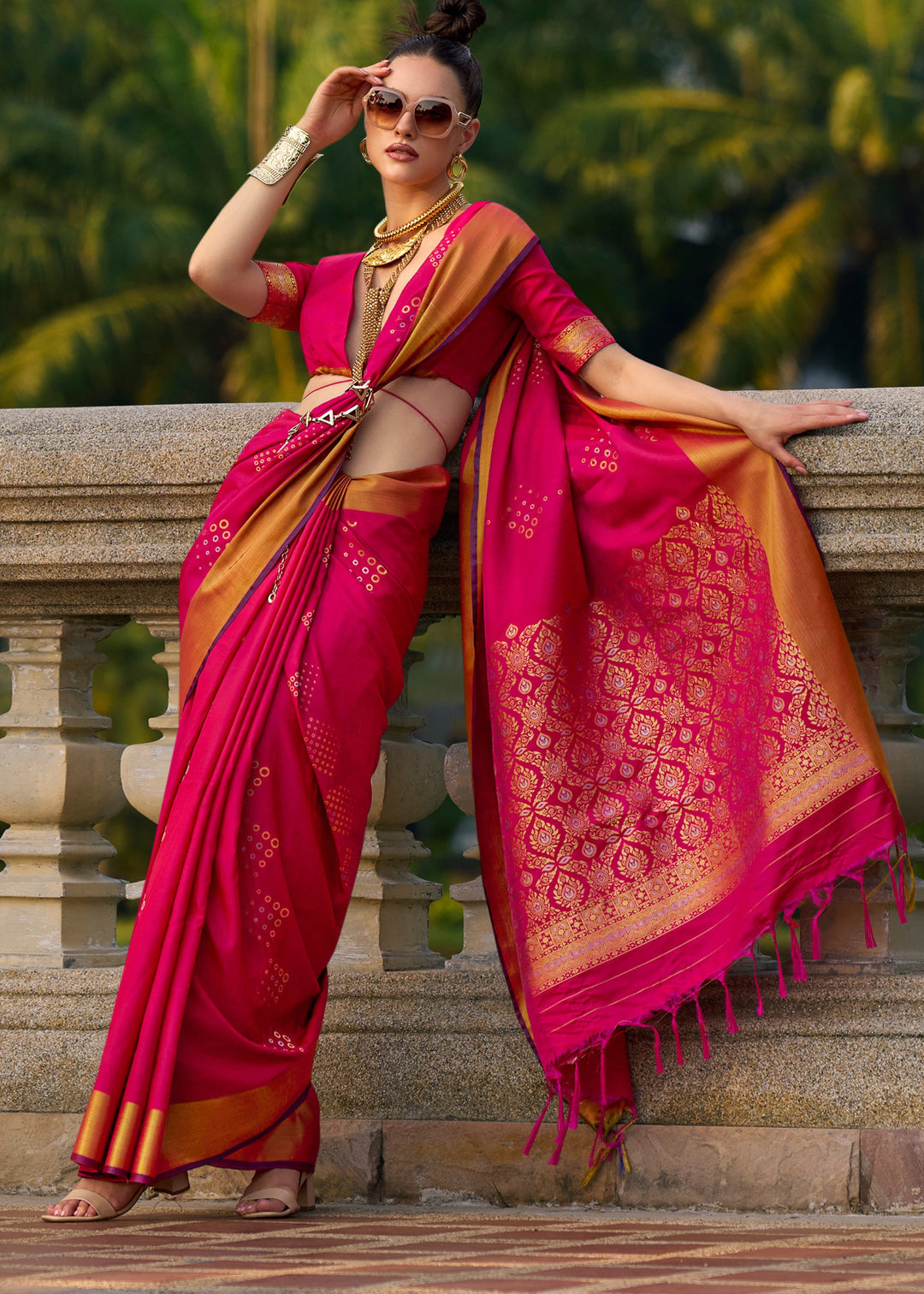 Meganta Handloom Weaving Satin Silk Saree