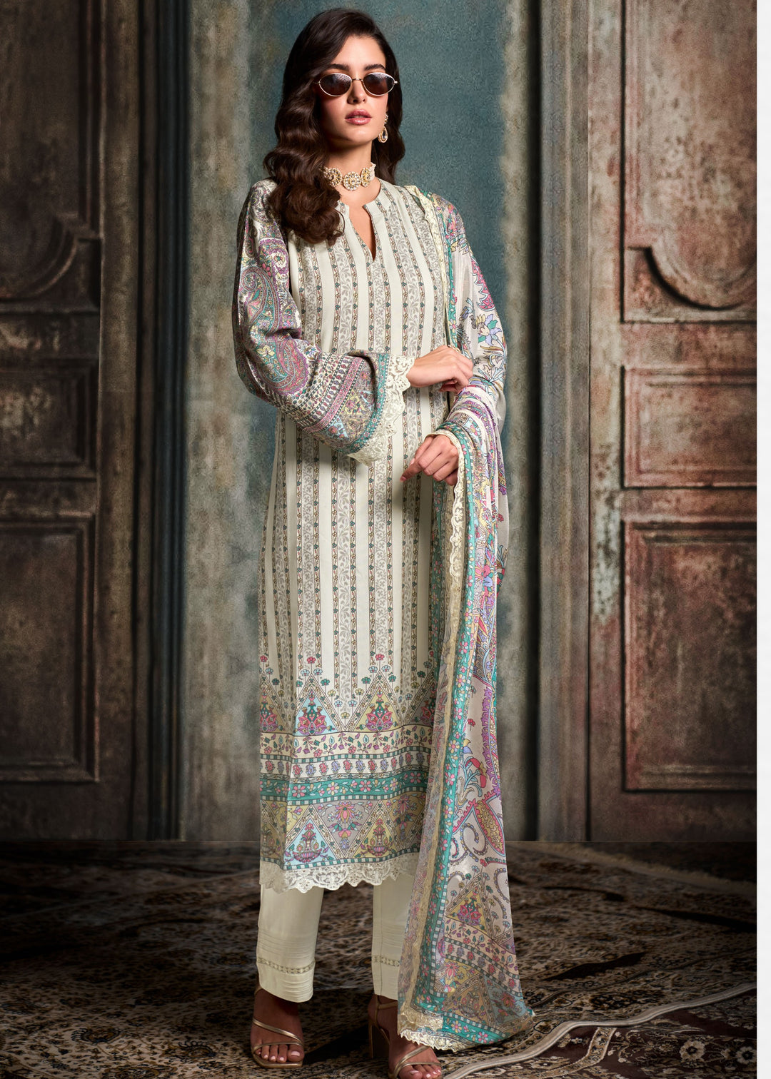 Pastel Off-white Pure Muslin Salwar Suit with Resham Embroidery