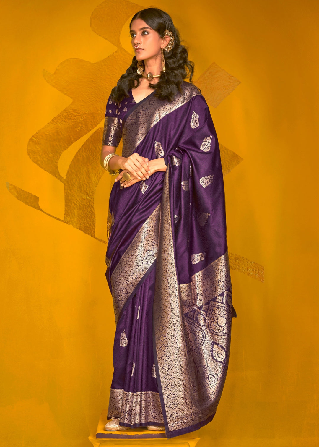 Plum Two Tone Handloom Weaving Silk Saree