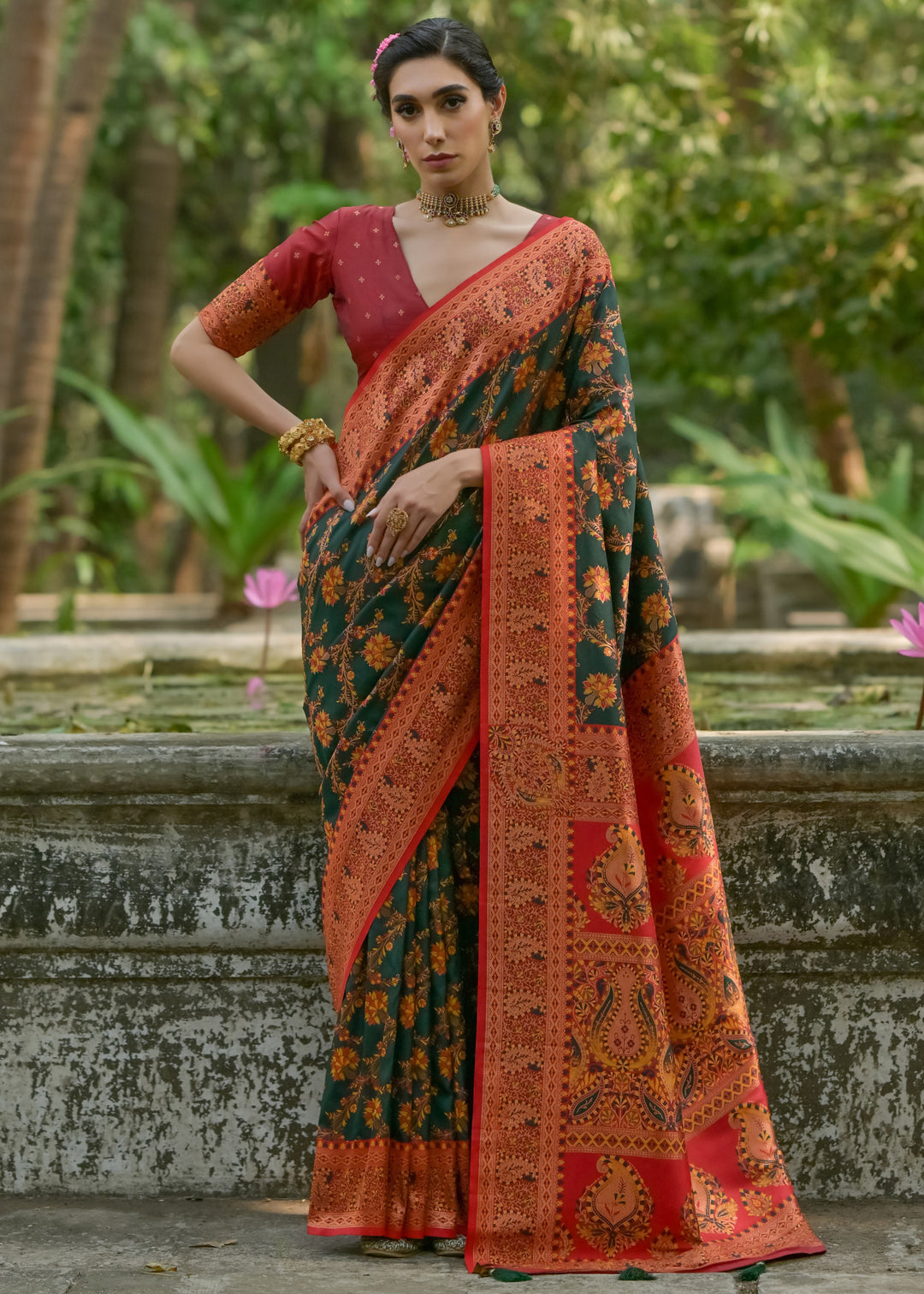 Dark Green Thread Woven Pashmina Silk Saree With Heavy Thread Woven Pallu