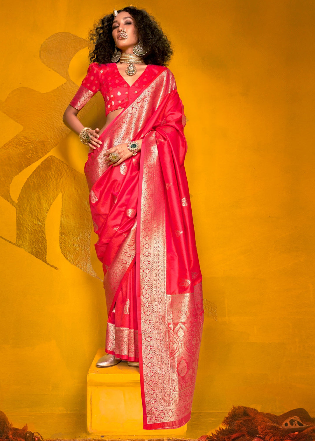 Megenta Two Tone Handloom Weaving Silk Saree