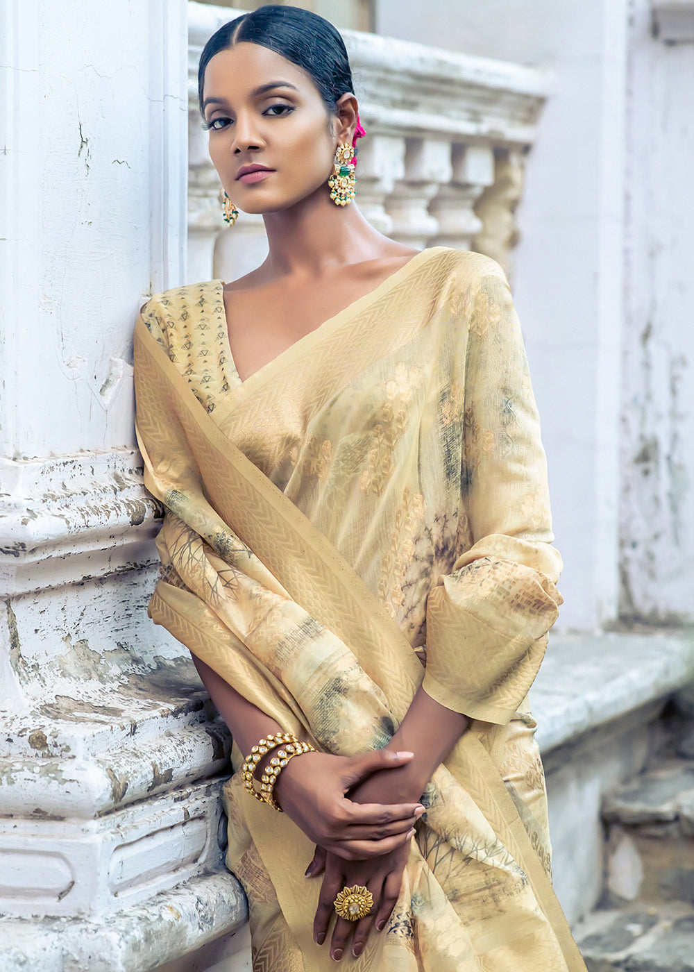 Yellowish Grey Floral Printed Silk Saree