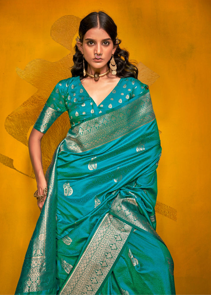 Cyan Blue Two Tone Handloom Weaving Silk Saree