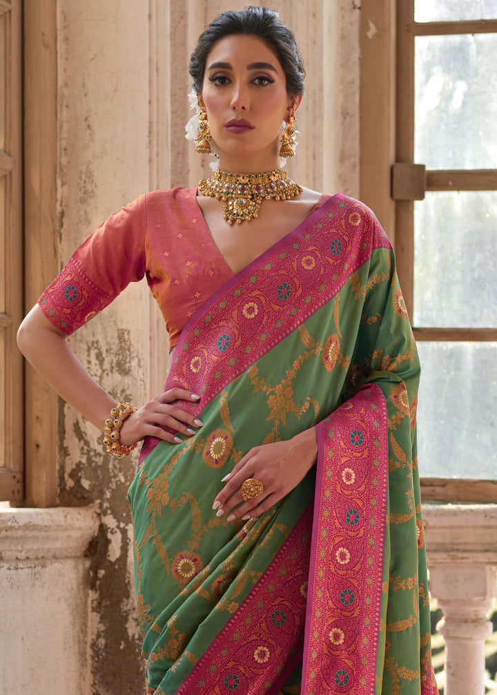 Parakeet Green All Over Flower Printed Zari Woven Banarasi Silk Saree With Contrast Pallu