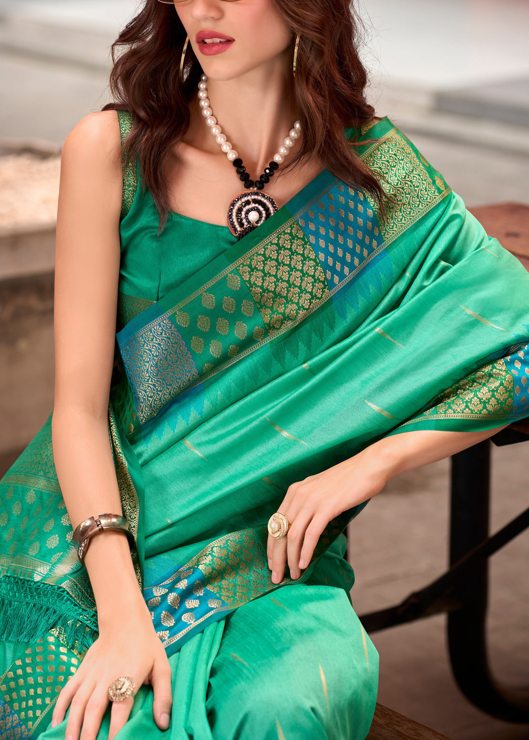 Cyan Green Banarasi Silk Saree With Beautiful Contrast Border