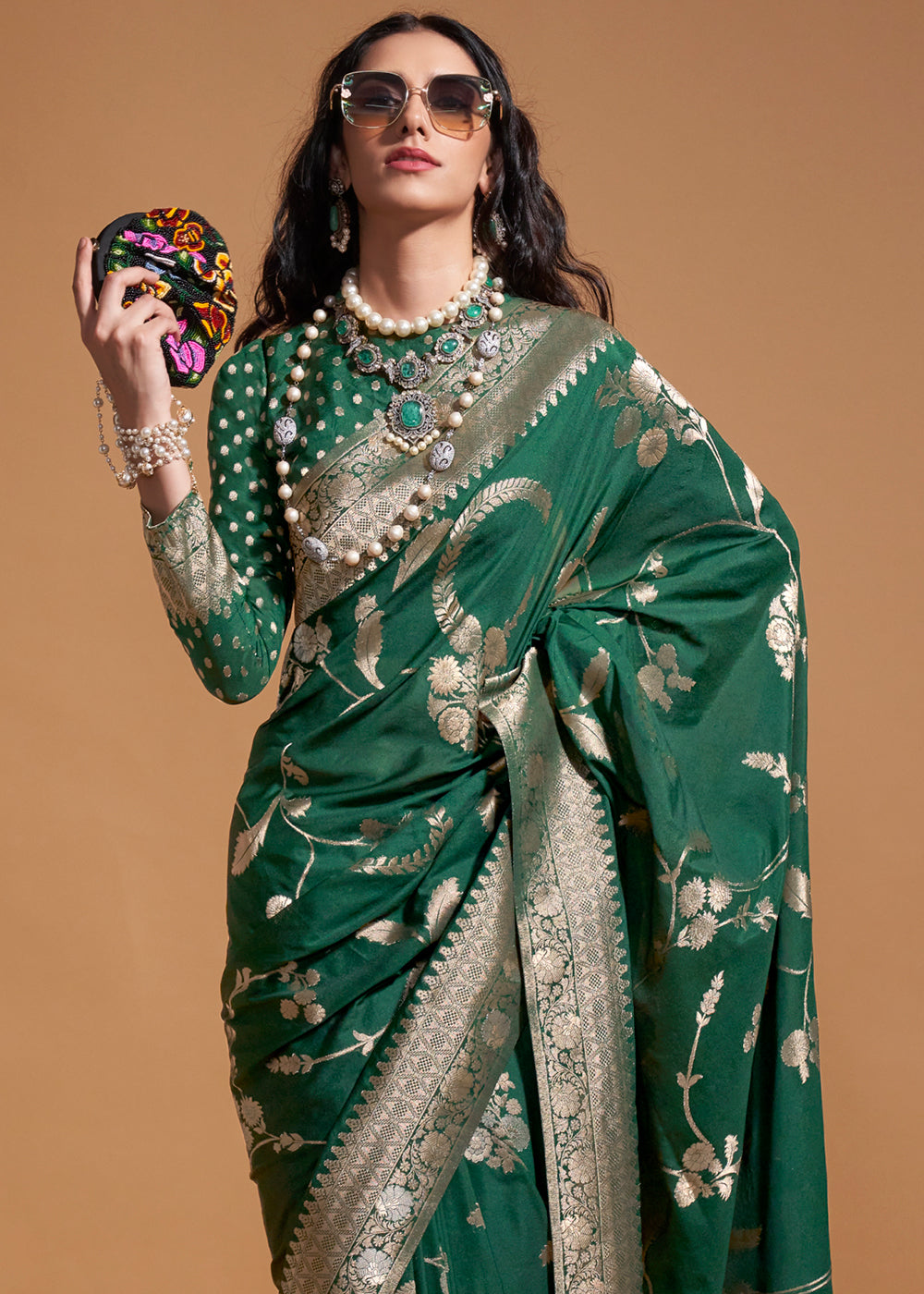 Dark Green Floral Handloom Woven Georgette Silk Saree