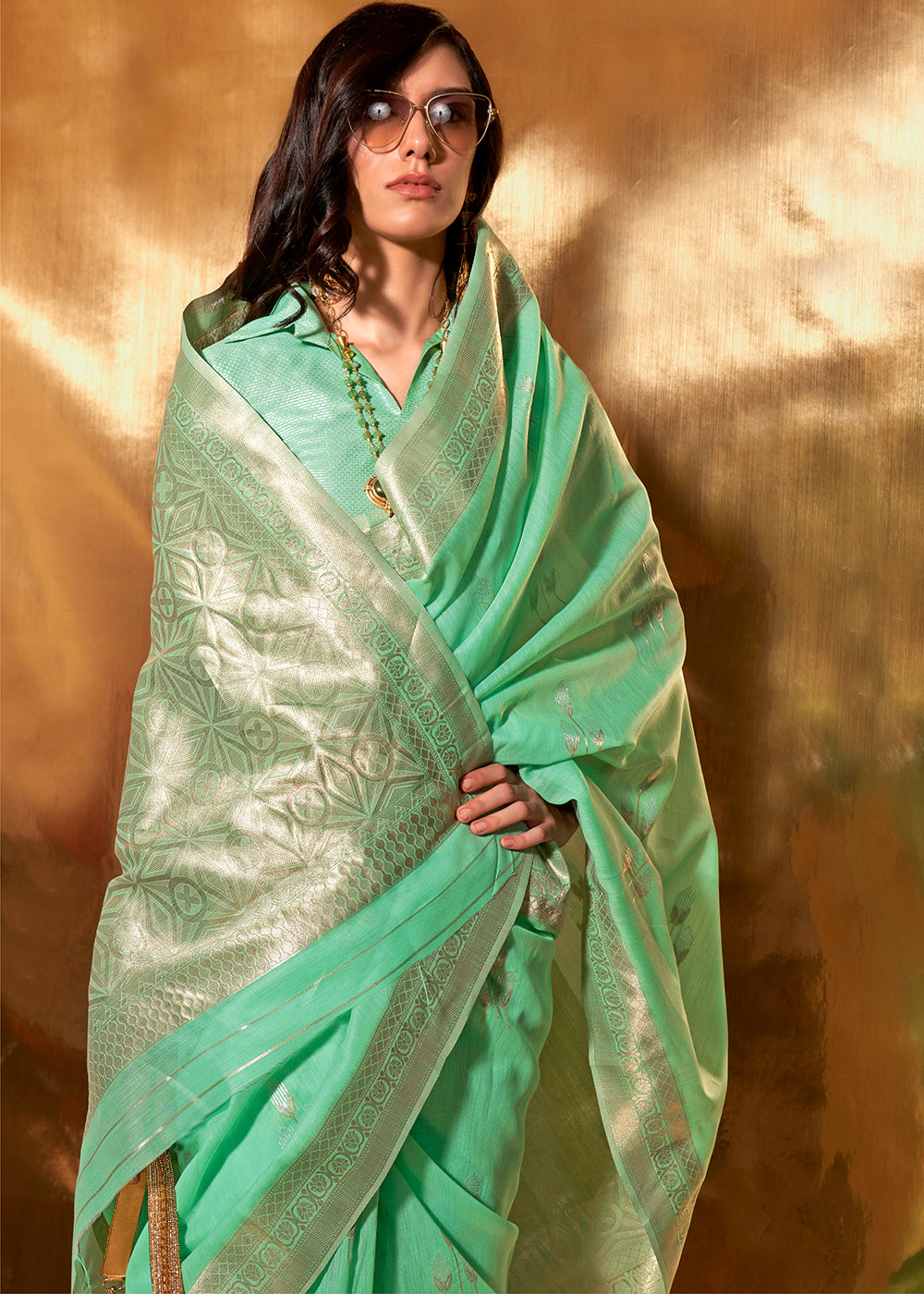 Fern Green Hand Woven Linen Cotton Saree with Brocade Blouse