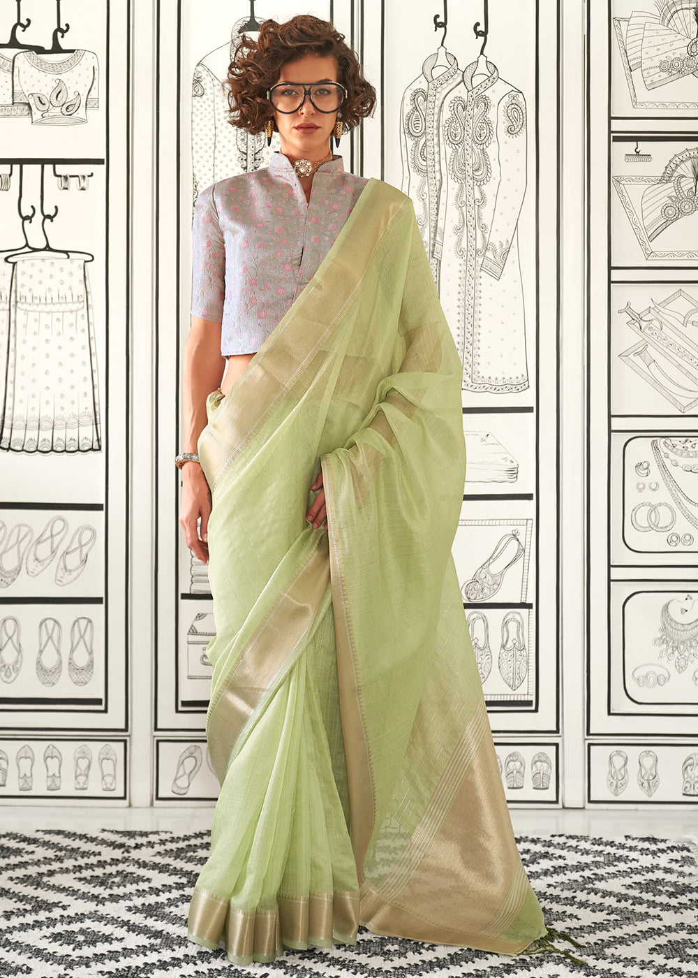 Light Green Chiffon Saree Having Handloom Weaving Border & All Over Zari Lining