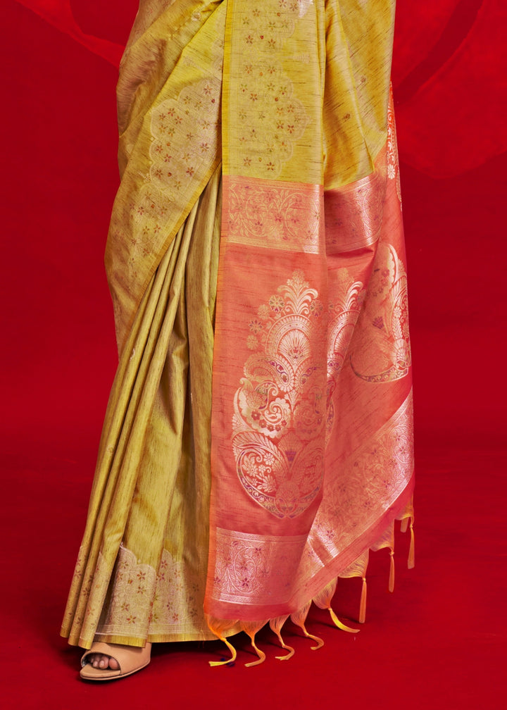 Yellow Tussar Silk Handloom Weaving Saree with Contrast Ikkat Pallu