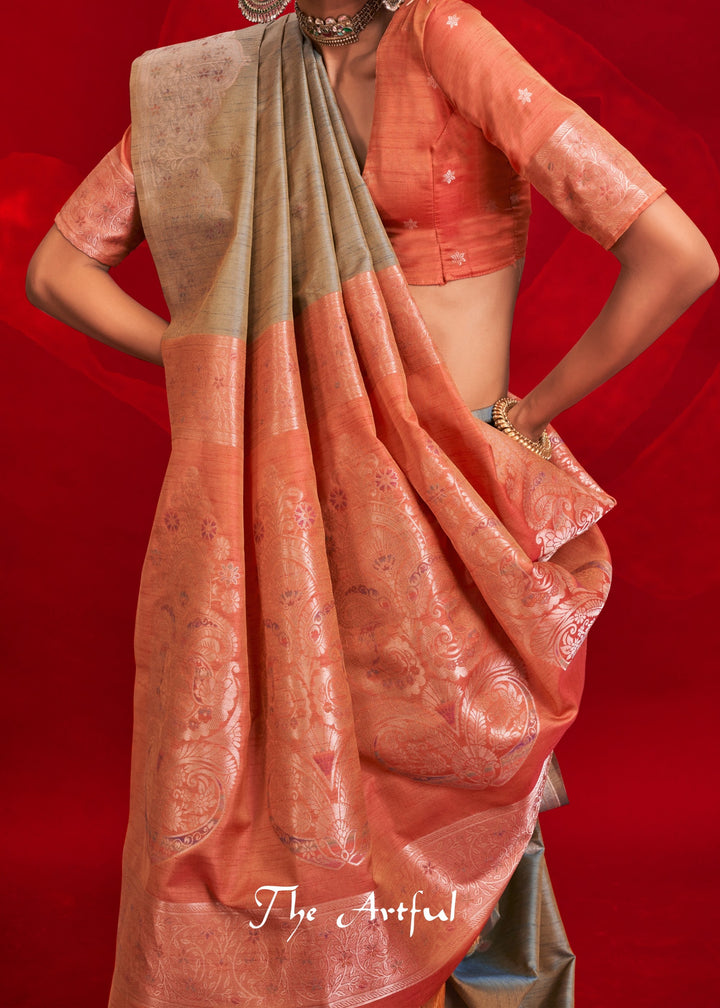 Golden Brown Tussar Silk Handloom Weaving Saree with Contrast Ikkat Pallu