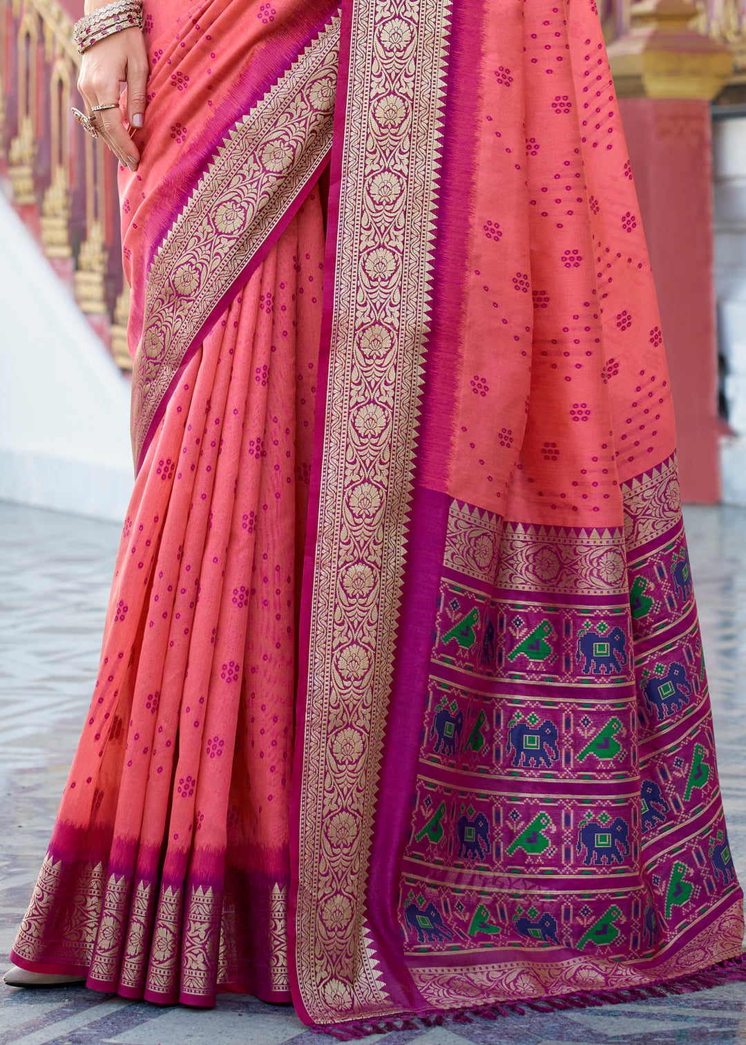 Brink PInk Tusser Handloom Silk Saree With Zari Weaving Border & Patola Weaved Pallu