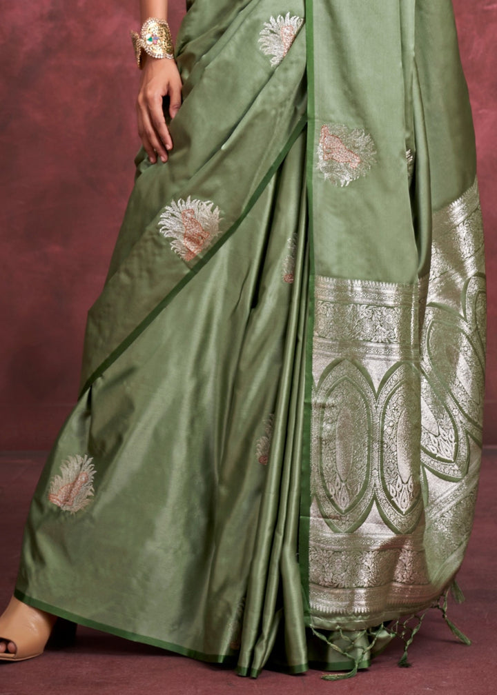 Kelly Green Handloom Weaving Satin - Banarasi Zari Saree