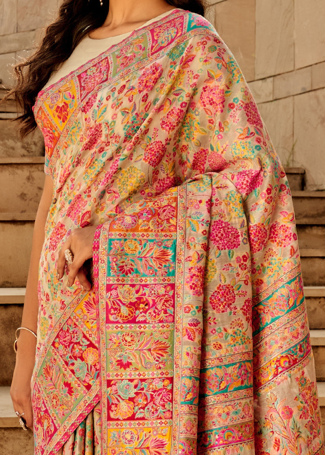 Off White Kashmiri Modal Handloom Weaving Saree