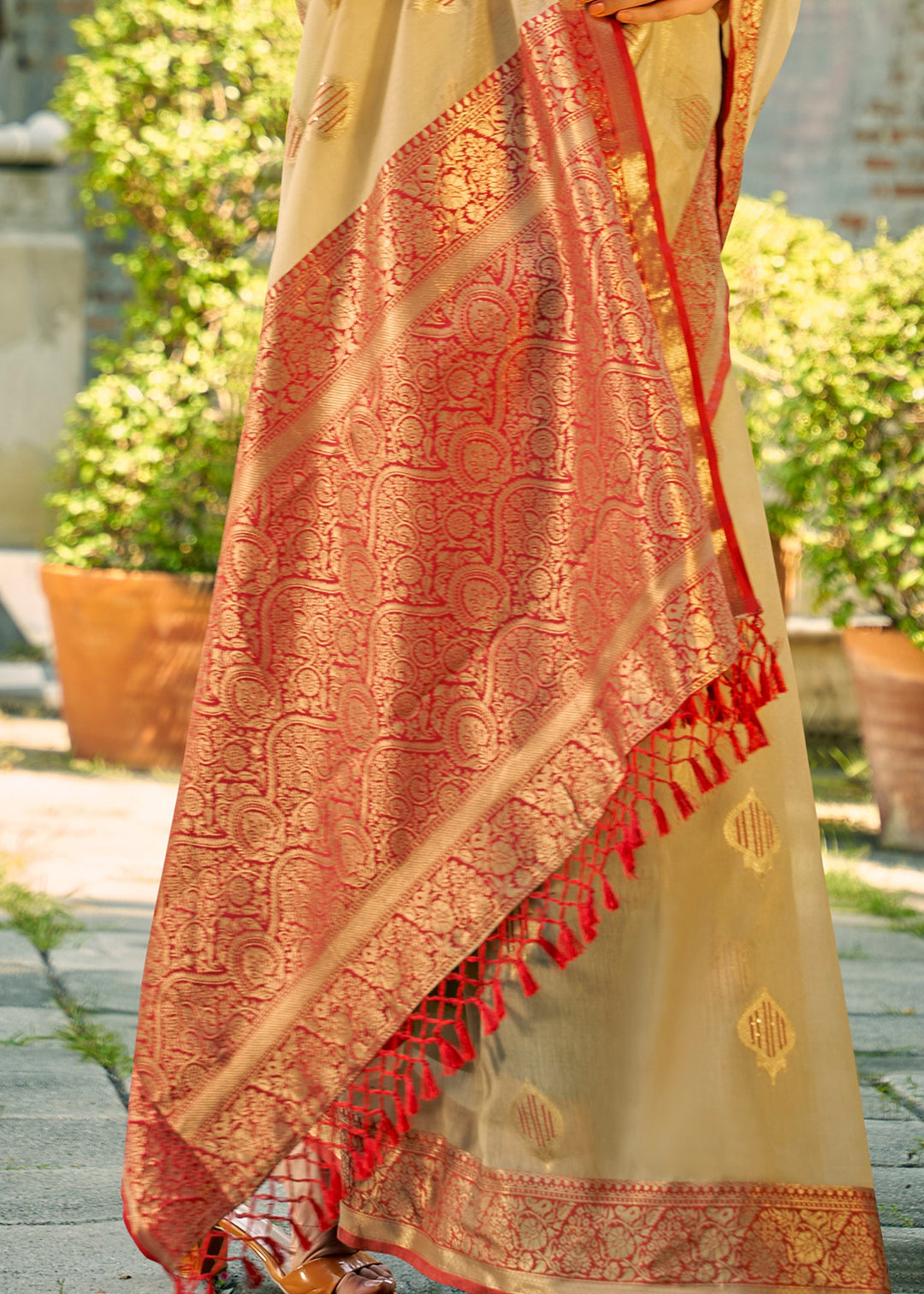 Sand Brown Soft Tissue Silk Saree With Contrast Border