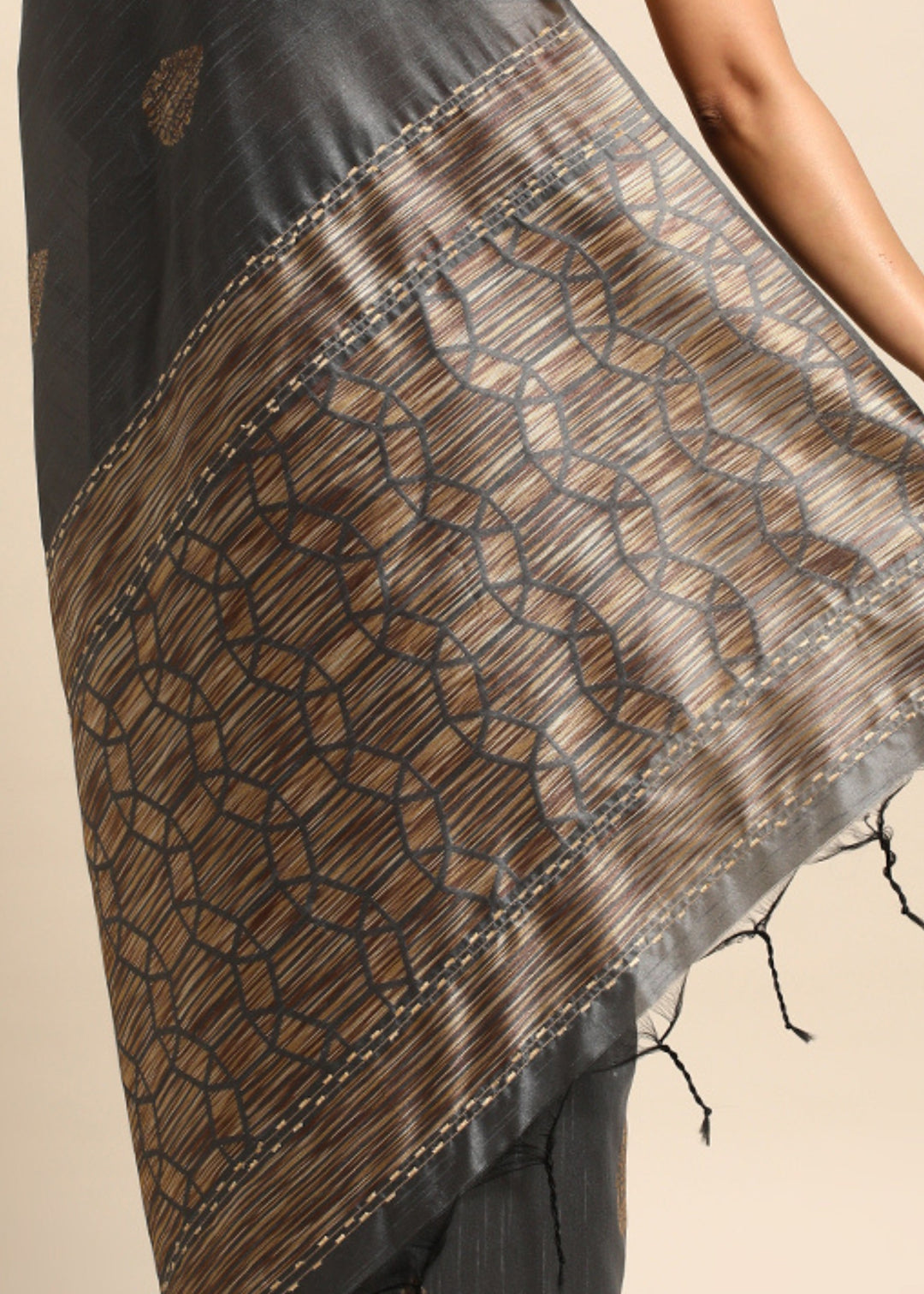 Shadow Grey Woven Handloom Raw Silk Saree