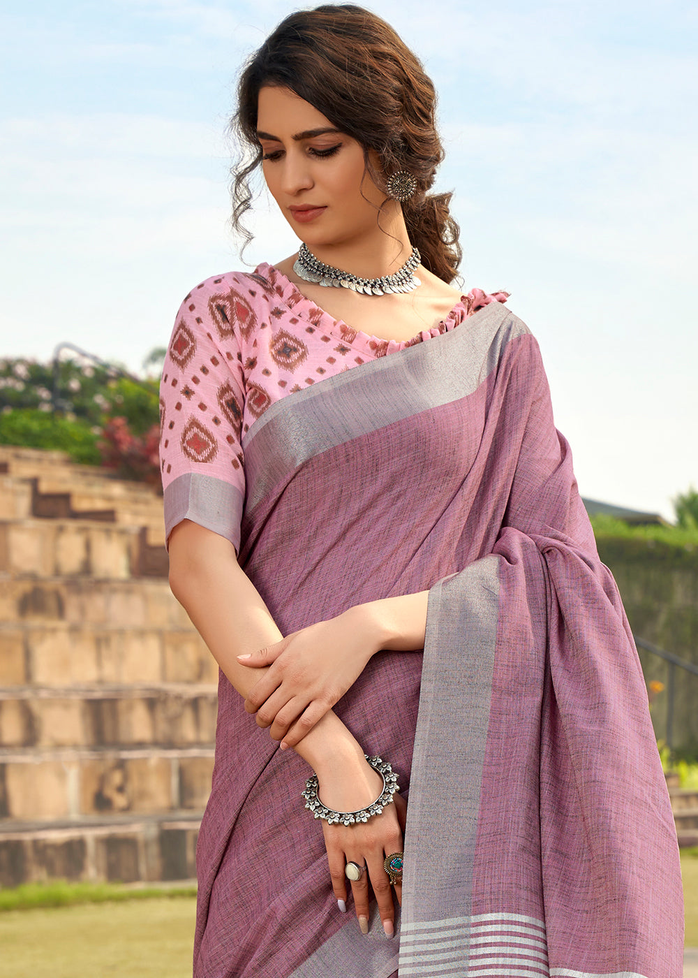 Mauve Soft Linen Silk Saree with Khadi Print and  Tassels on Pallu