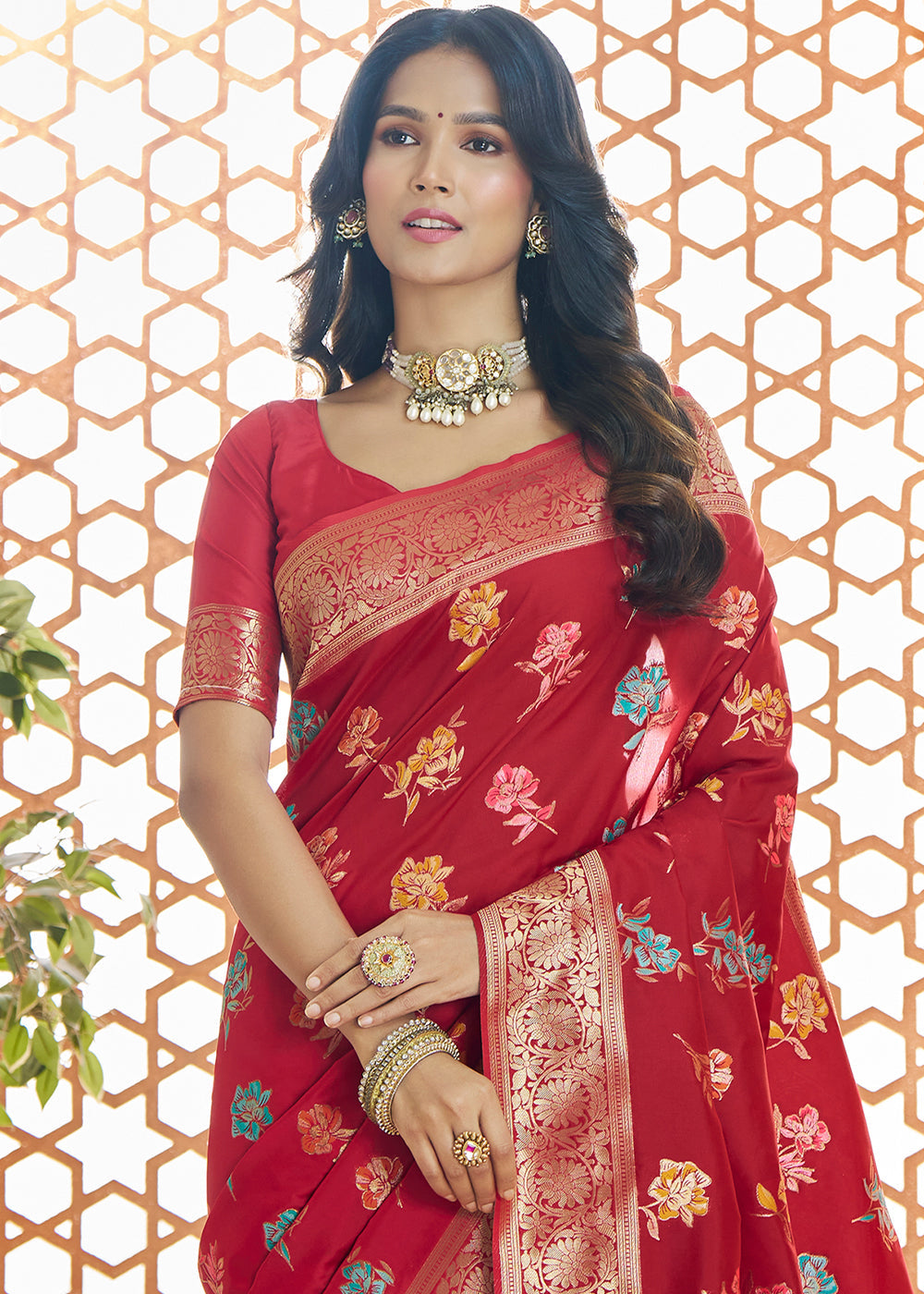 Lipstick Red Floral Zari Woven Banarasi Silk Saree