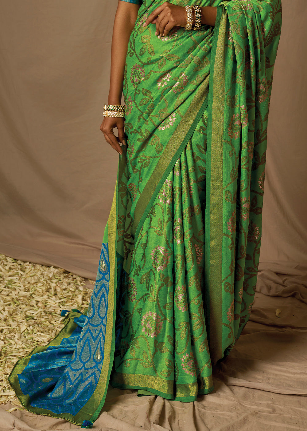 Kelly Green Woven Soft Silk Saree