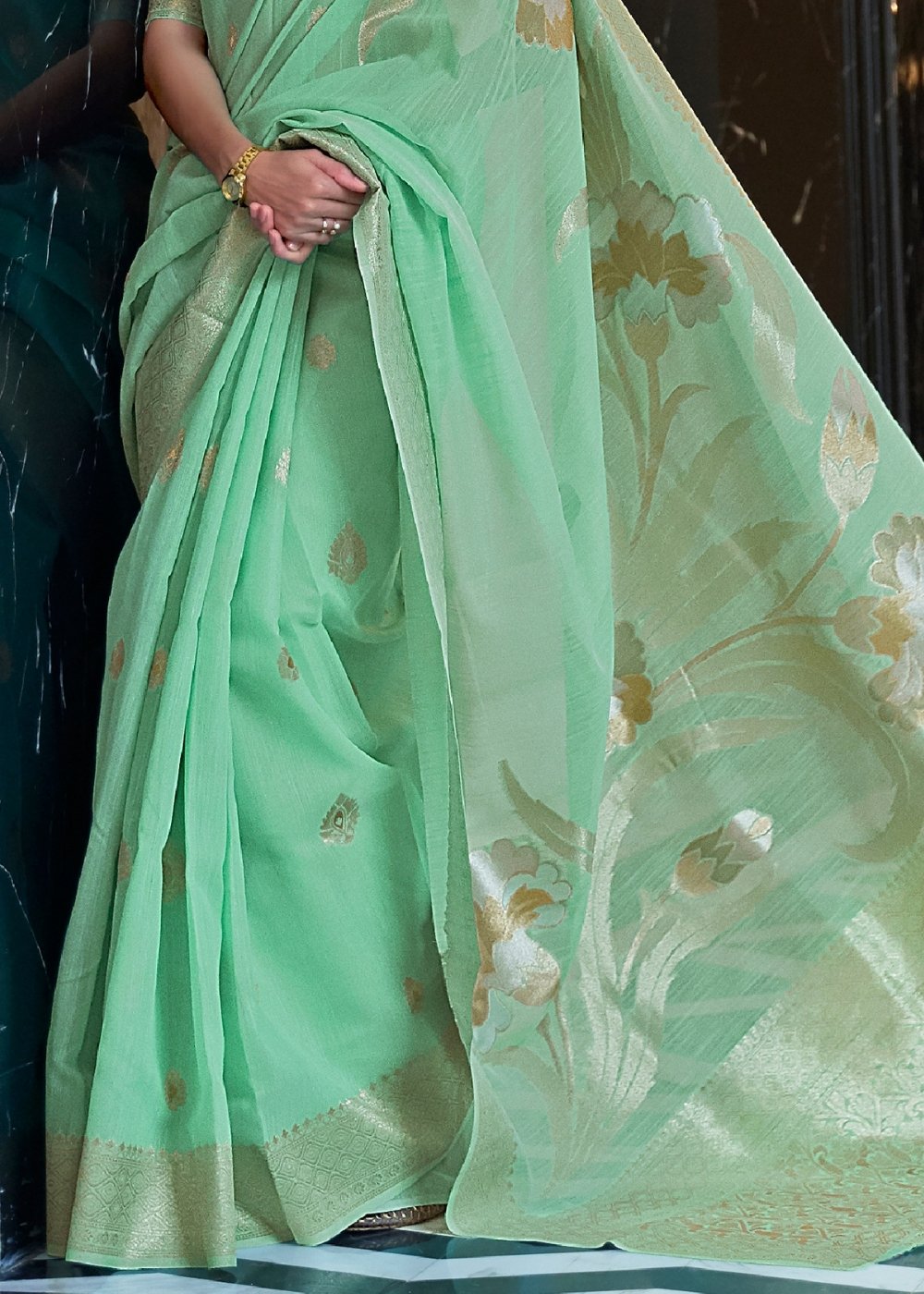 Fern Green Zari Woven Linen Silk Saree