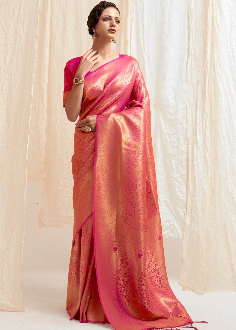 Deep Pink & Golden Blend Kanjivaram Silk Saree