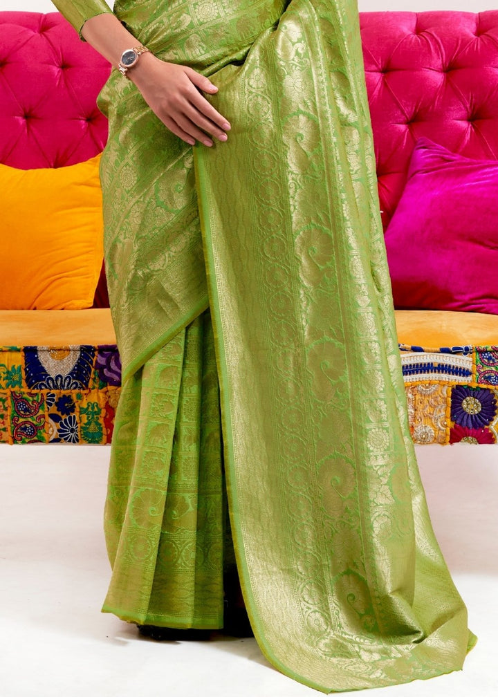 Kelly Green and Golden Blend Woven Kanjivaram Silk Saree