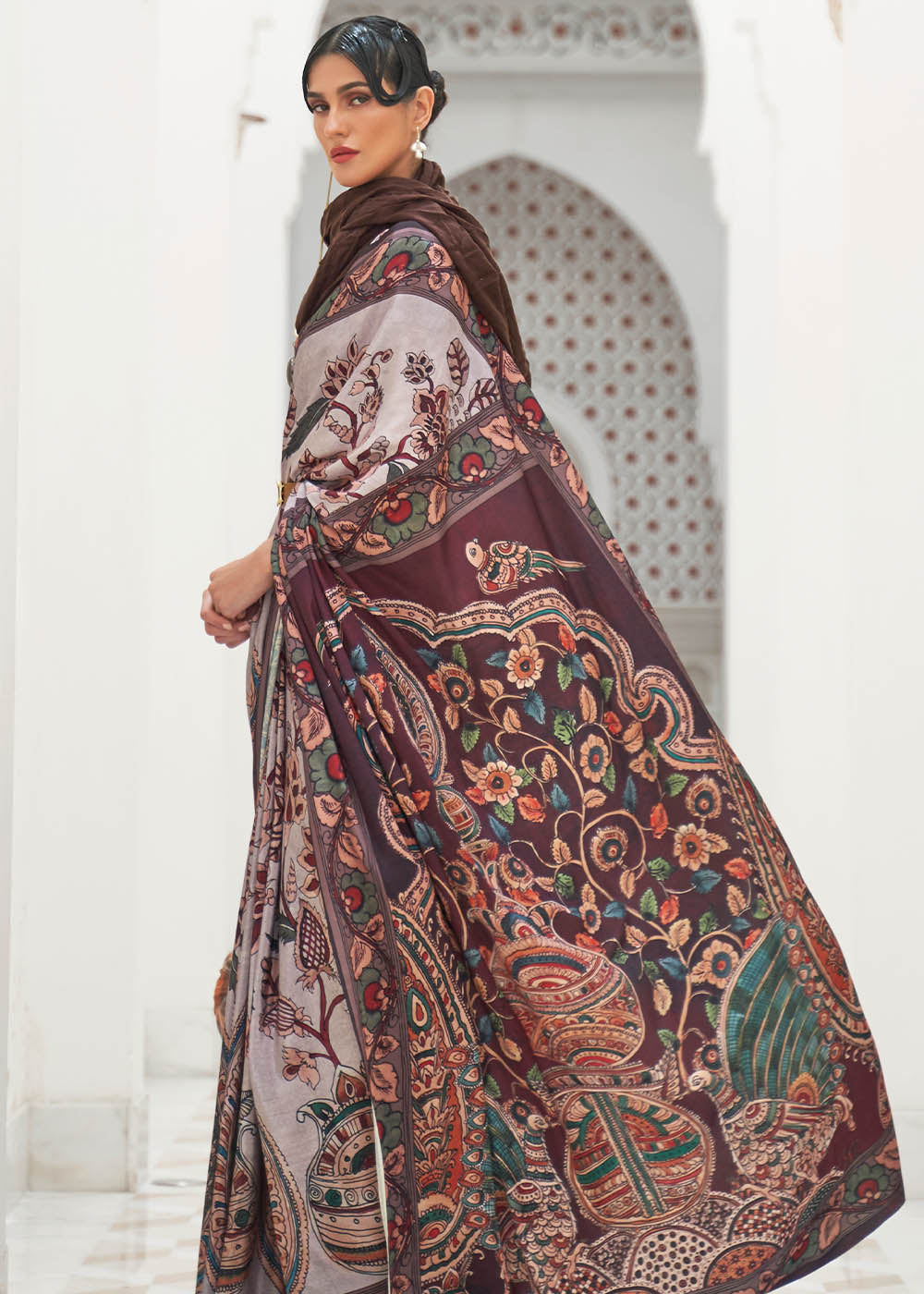 Cloudy Grey Digital Floral Printed Crepe Silk Saree