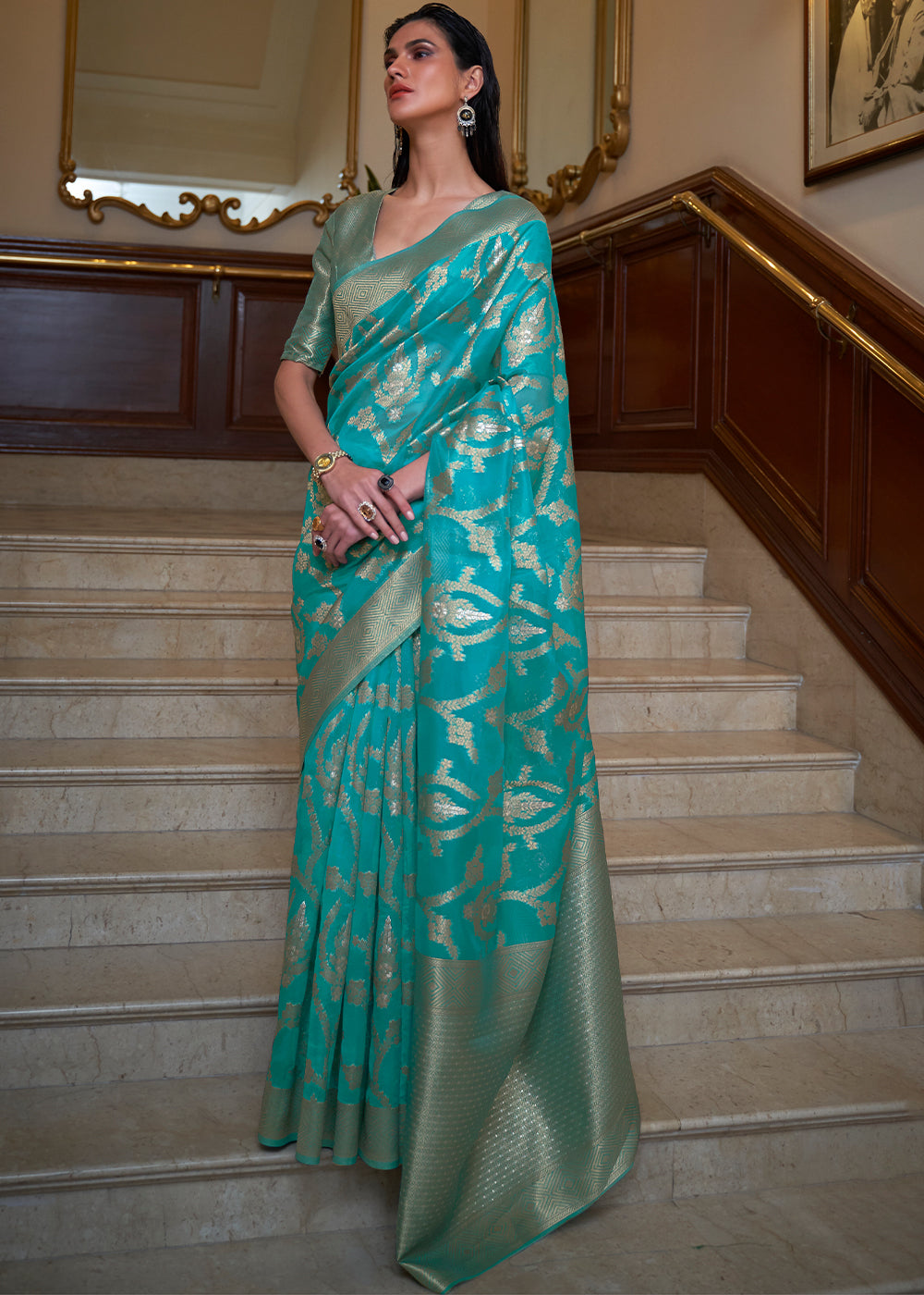 Shades Of Blue Two Tone Handloom Woven Organza Silk Saree