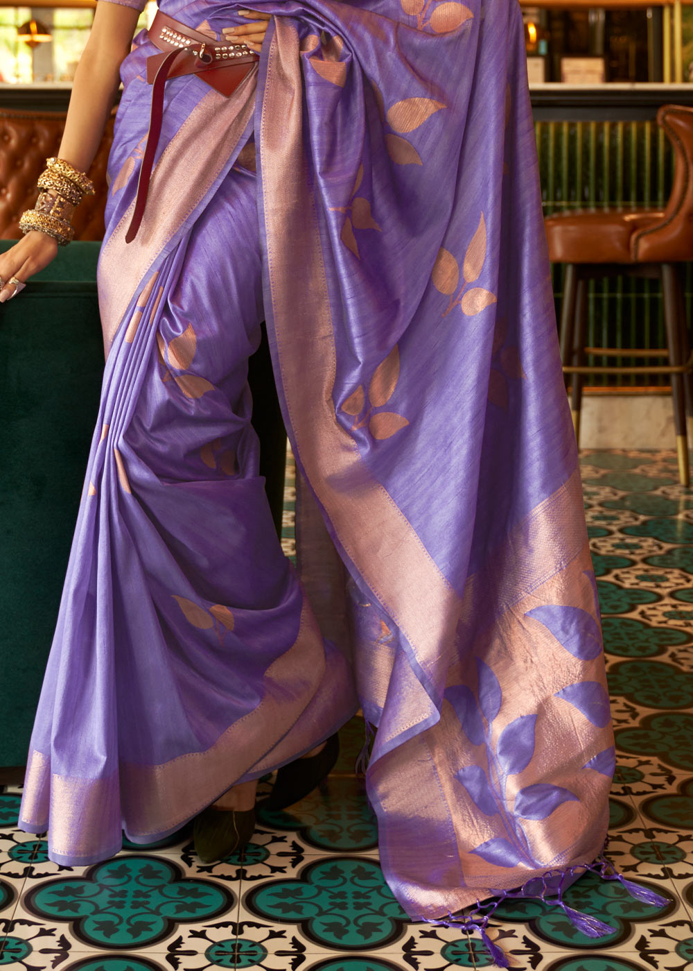 Electric Purple Zari Woven Handloom Weaving Silk Saree