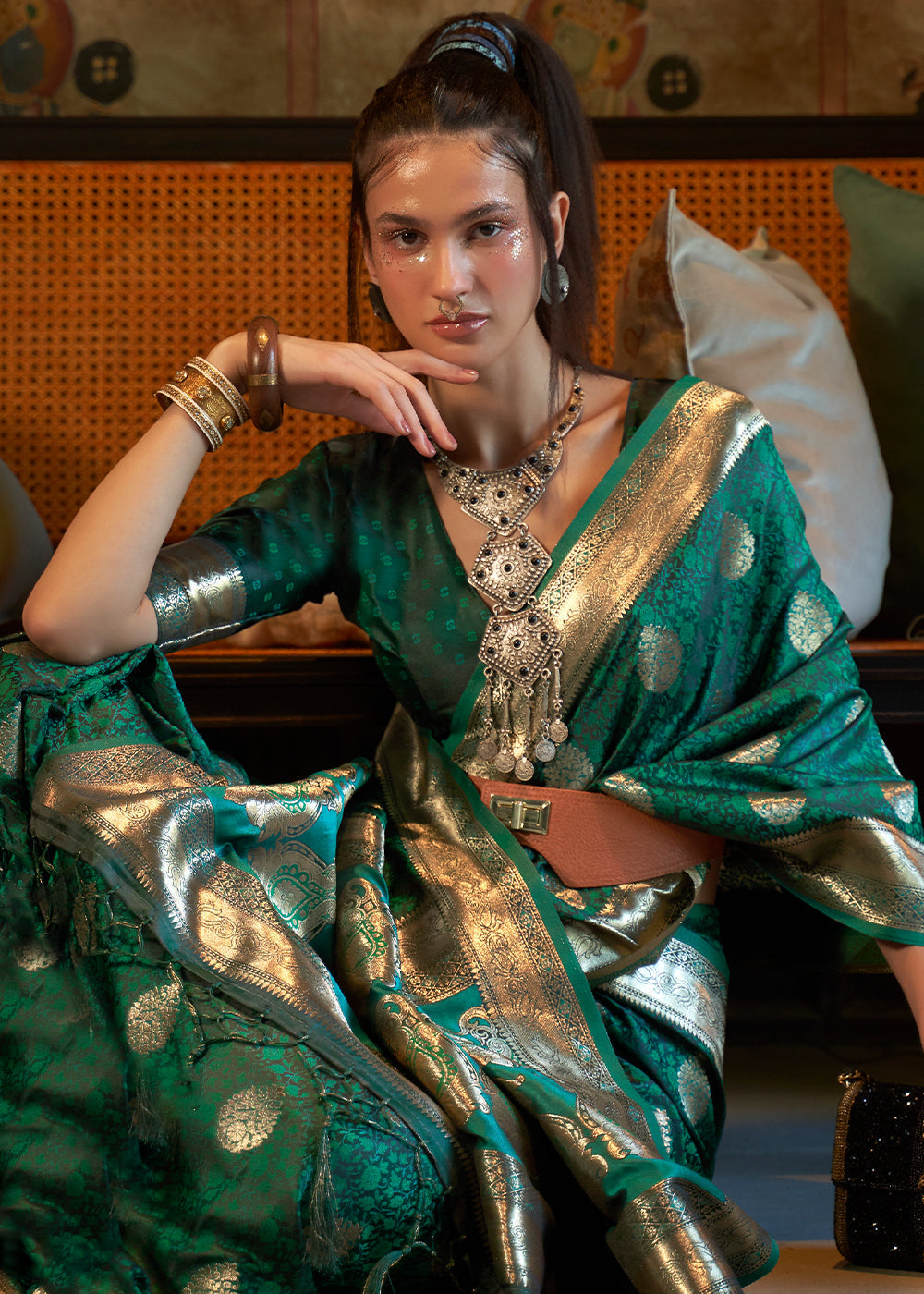 Teal Green Tanchoi Handloom Woven Satin Silk Saree