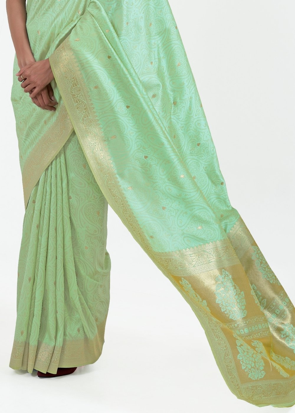 Pastel Green Woven Kanjivaram Silk Saree