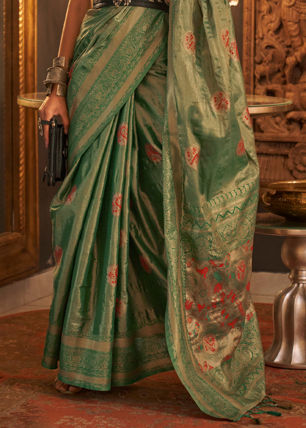 Shades Of Green Zari Handloom Woven Designer Silk Saree