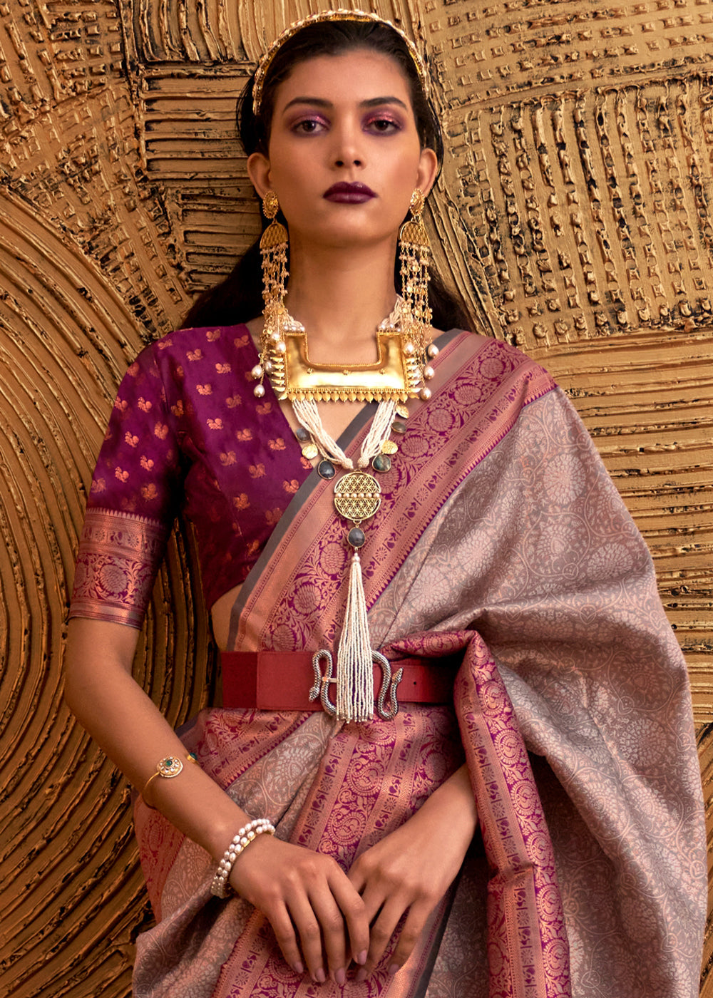 Metallic Mauve Handloom Woven Designer Silk Saree