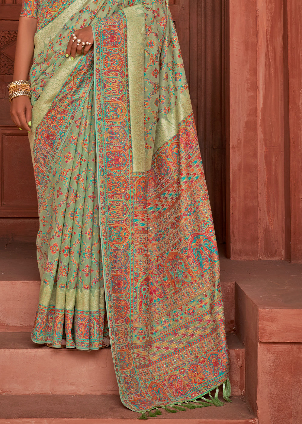 Pastel Green Banarasi Kora Silk Saree with Pashmina Weaving & Zari Border Pallu