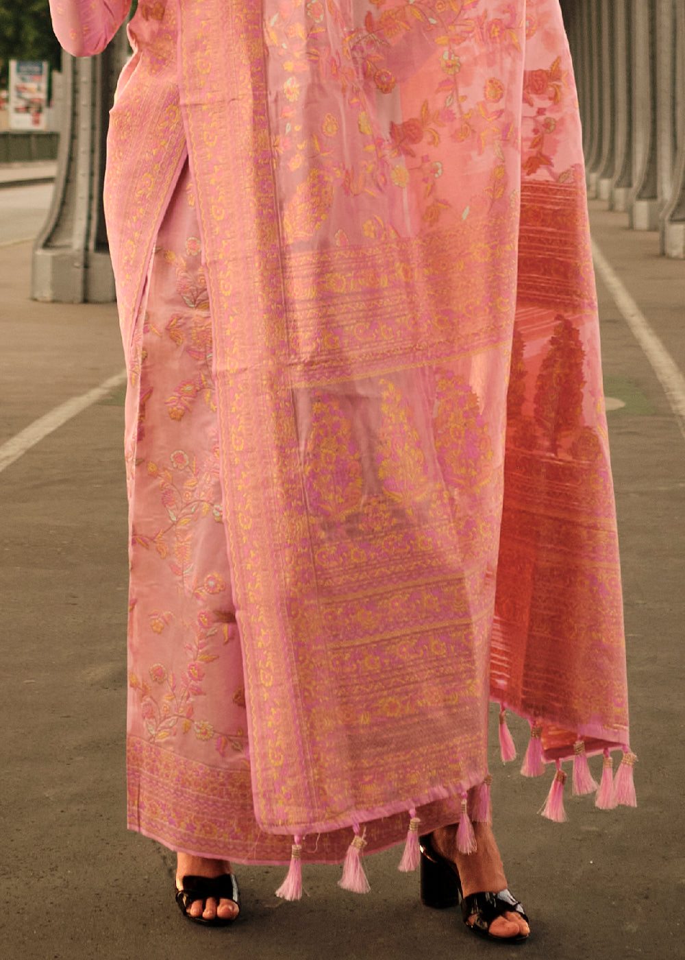 Peach Pink Woven Kashmiri Organza Silk Saree