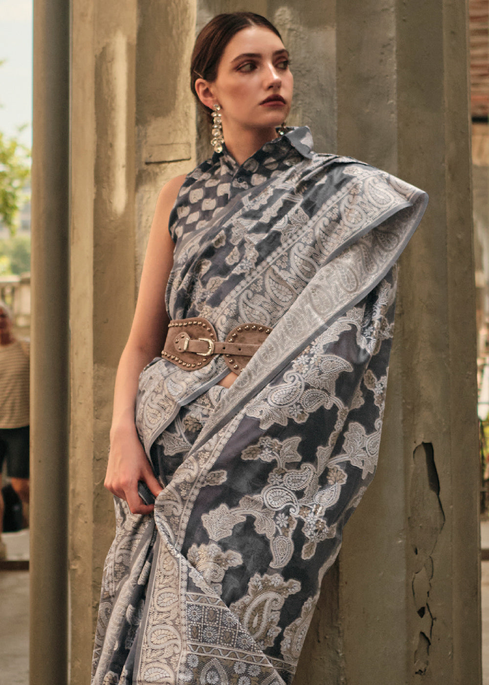 Anchor Grey Zari Handloom Woven Organza Silk Saree