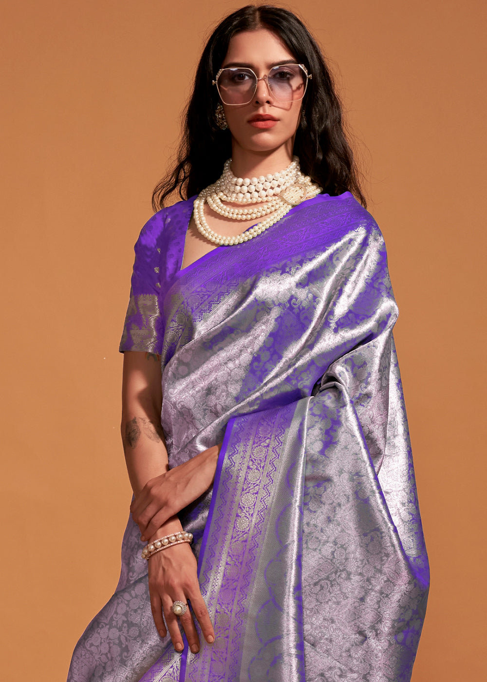 Shades Of Purple Handloom Woven Kanjivaram Silk Saree