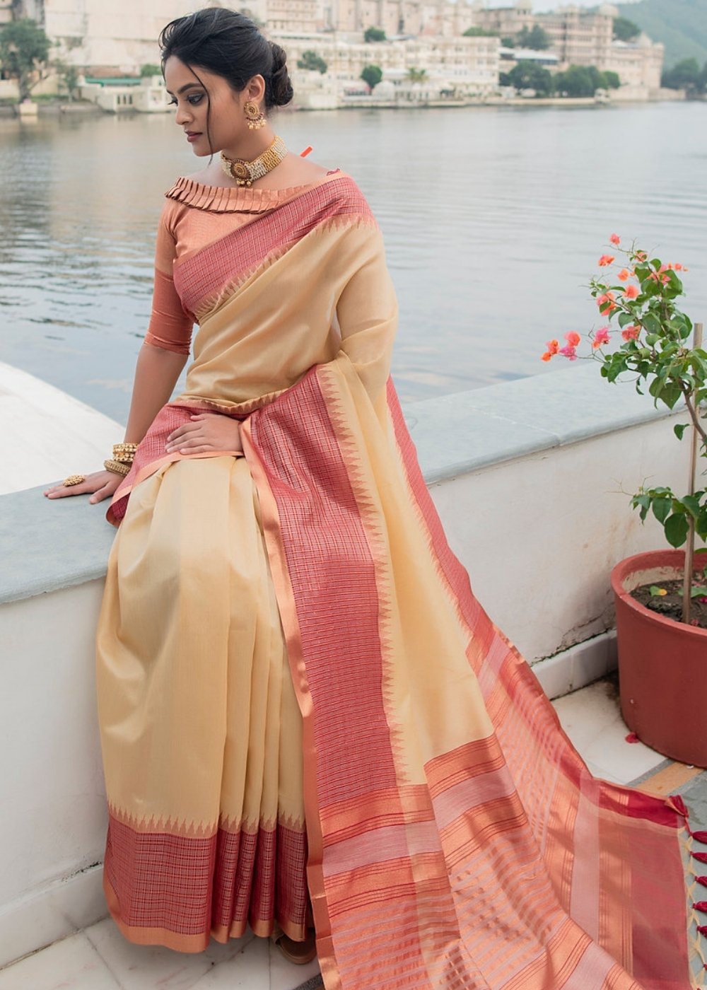 Cream White South Silk Saree with Tassels on Pallu