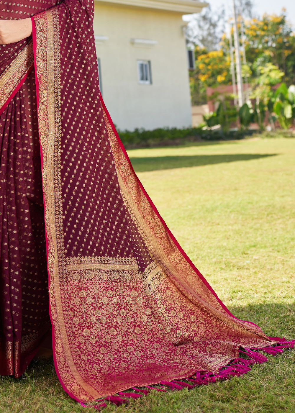 Sangria Purple Zari Woven Georgette Saree with Contrast Blouse & Pallu