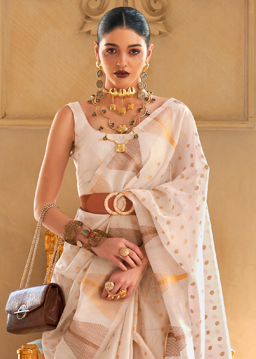 Pearl White Zari Handloom Woven Tissue Silk Saree