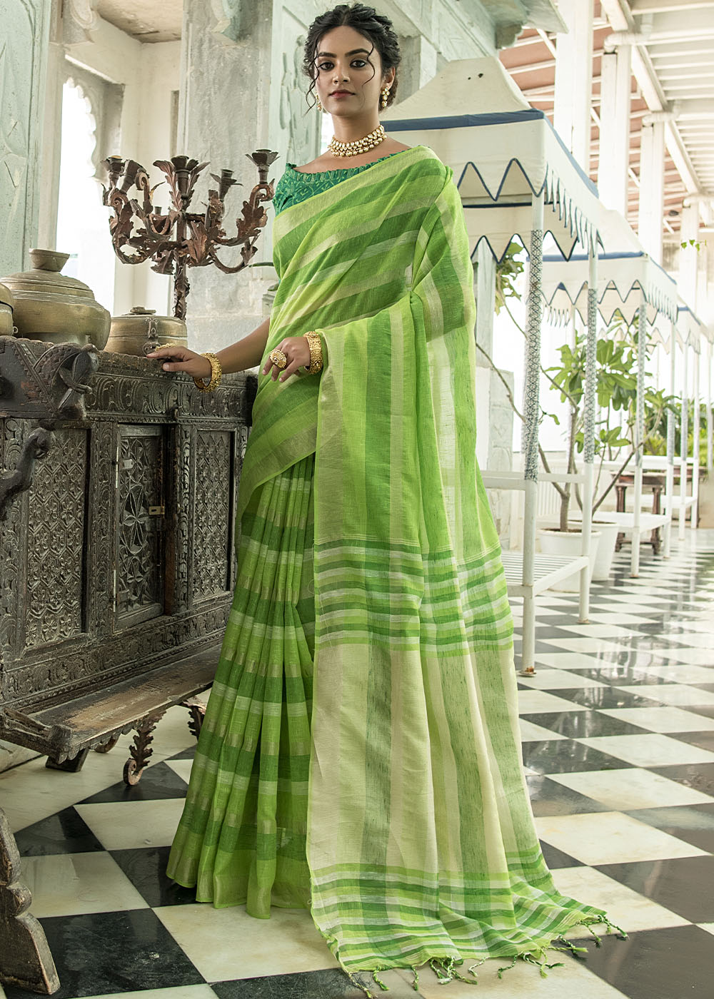 Shades Of Green Linen Saree having Zari Woven Stripes