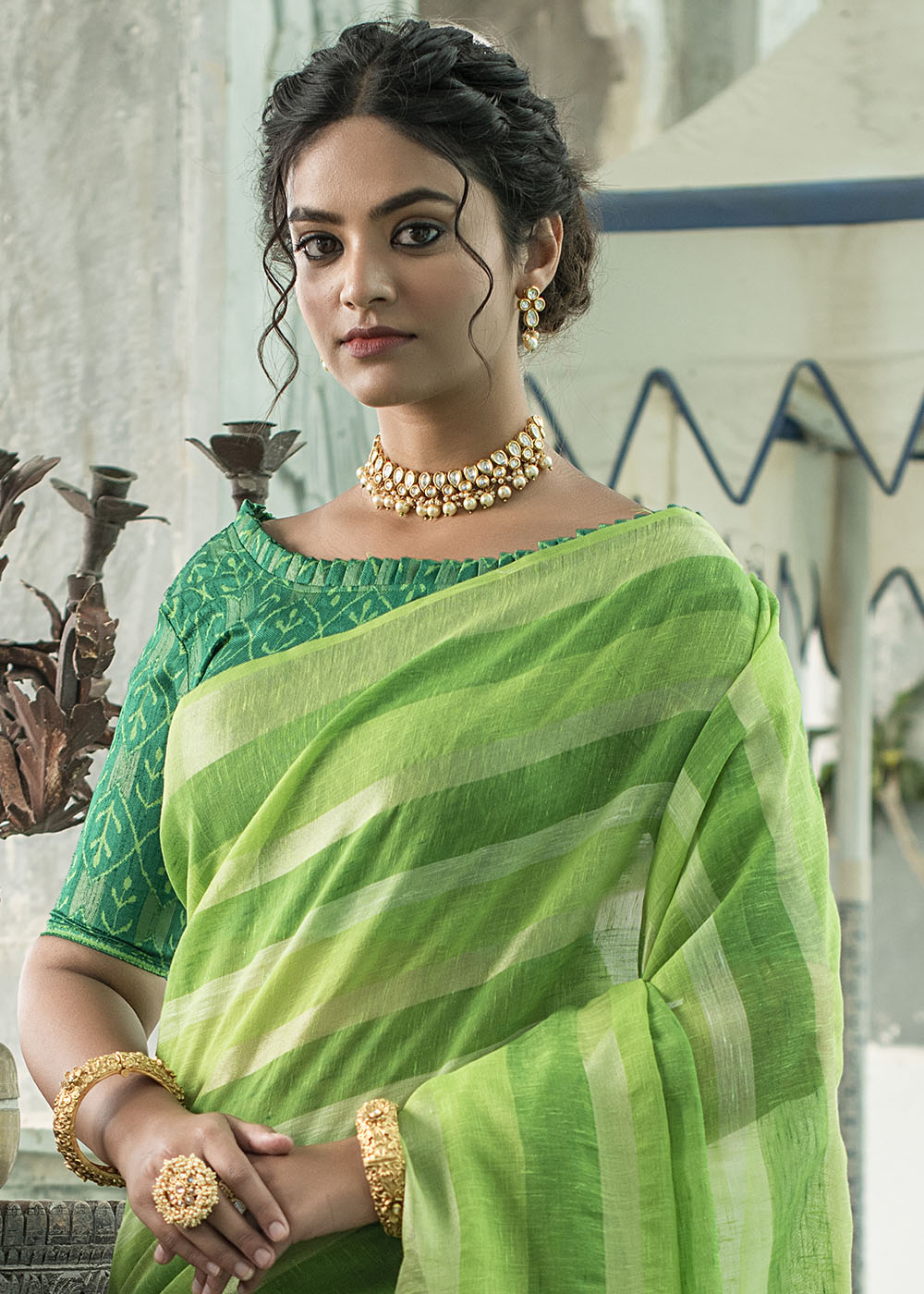 Shades Of Green Linen Saree having Zari Woven Stripes