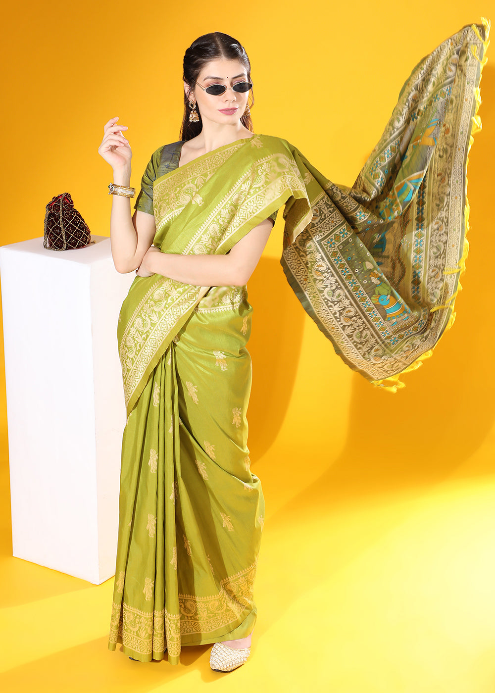 Pear Green Kalamkari Woven Handloom Raw Silk Saree