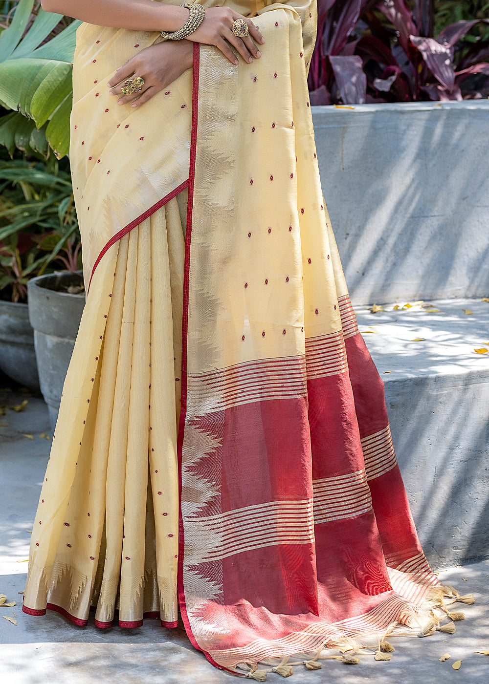 Cream White Zari Woven Triangle Border Raw Silk Saree with Butti Overall